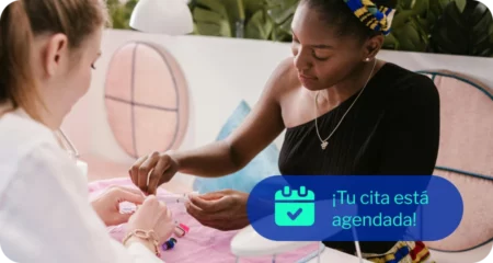 Reserva en línea una cita para manicure